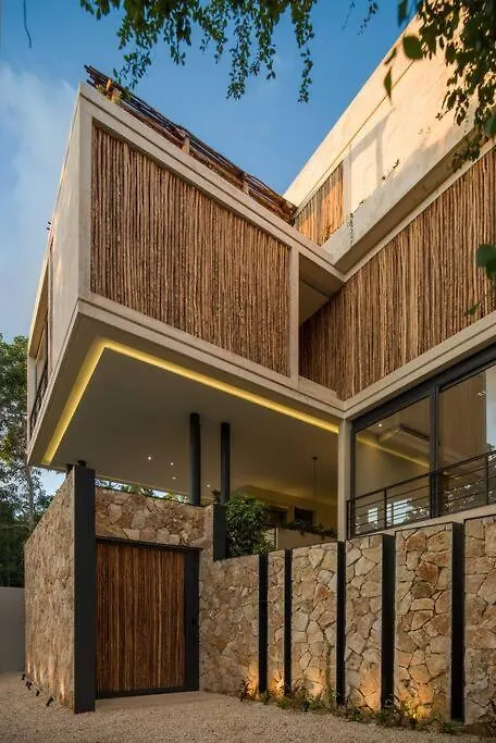 Beyond Amazing 3Bd 2Br/ Balcony Apartment Tulum