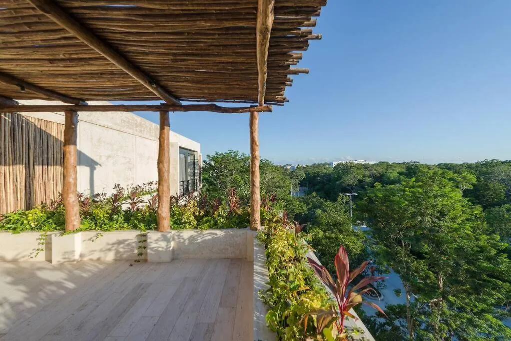 Beyond Amazing 3Bd 2Br/ Balcony Apartment Tulum