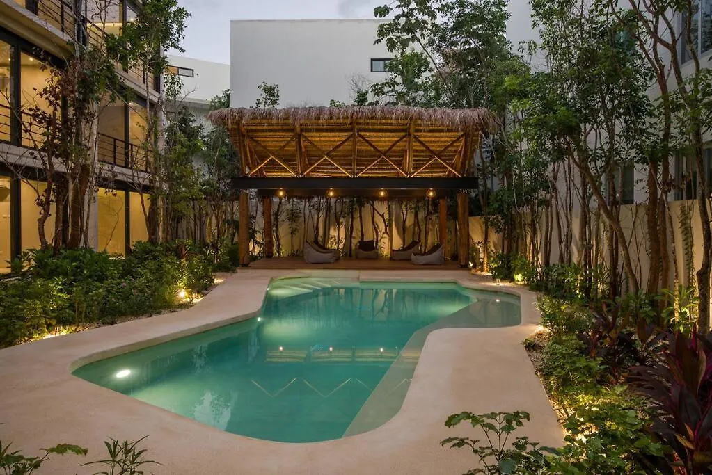 Beyond Amazing 3Bd 2Br/ Balcony Apartment Tulum